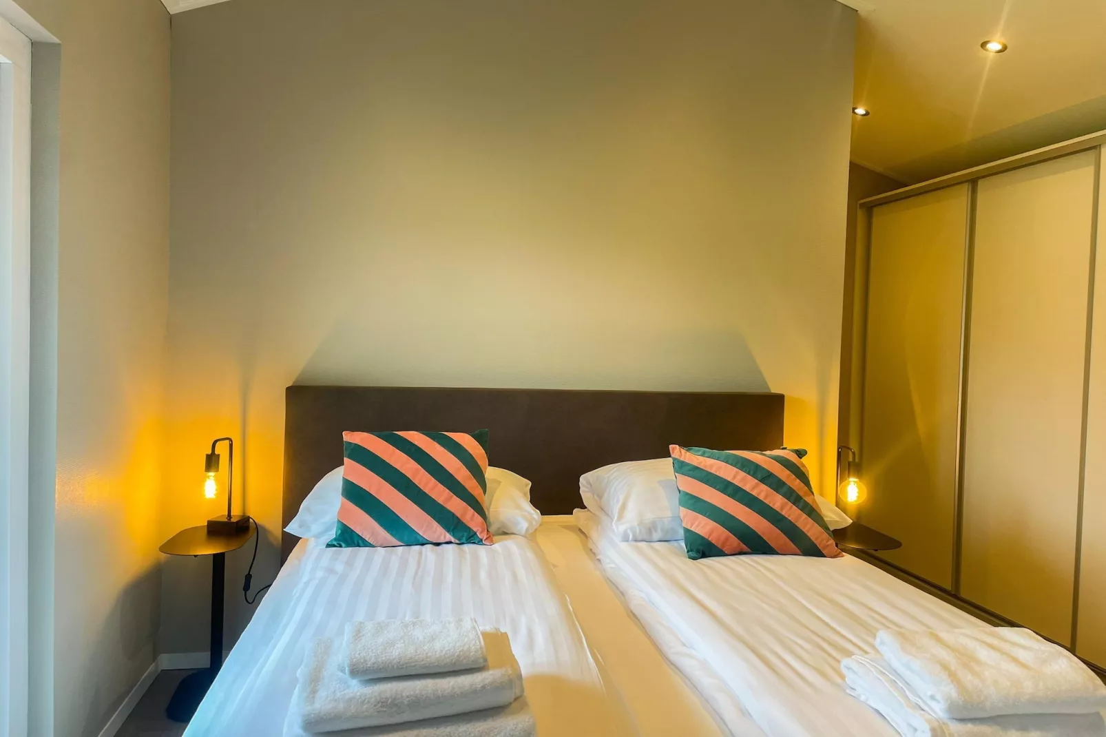 Vakantiepark Molenvelden 11-Bedroom
