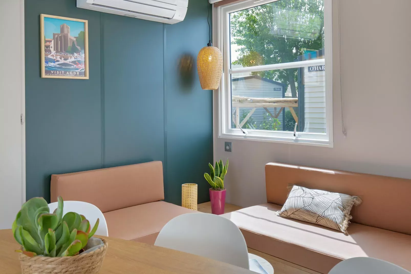 Les Jardins d'Agathe 6-Living room