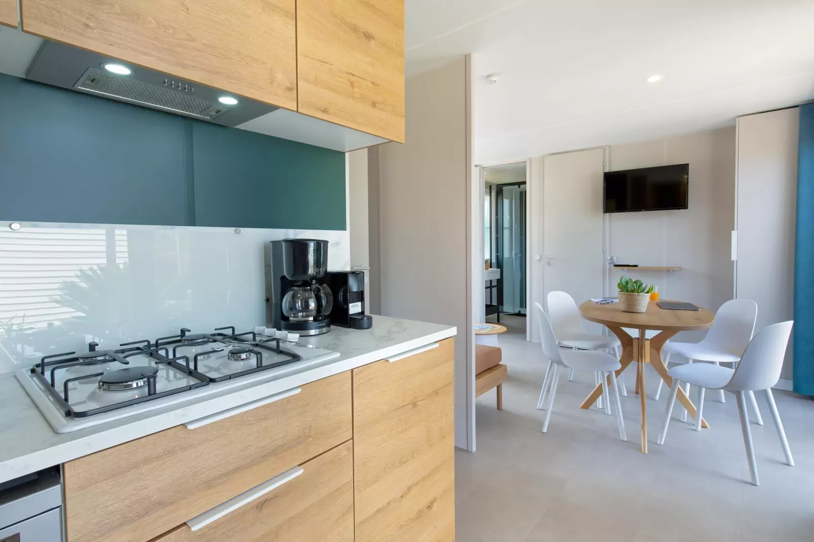 Les Jardins d'Agathe 6-Kitchen