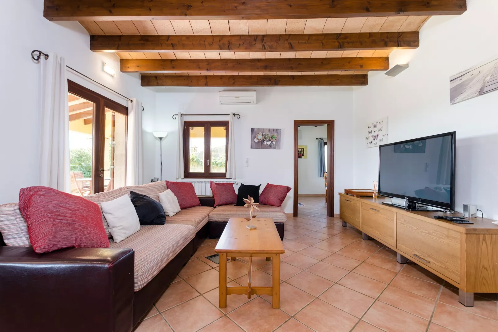 Sa Resclosa-Living room