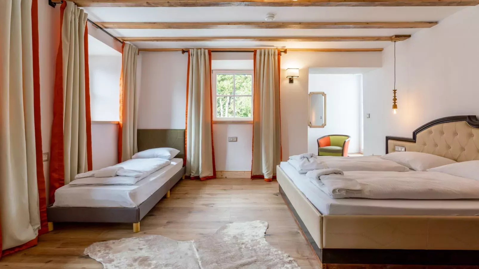 Biber Art Apartment 1-Bedroom