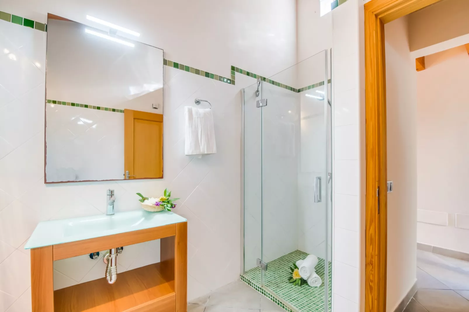 Es Puchet-Bathroom