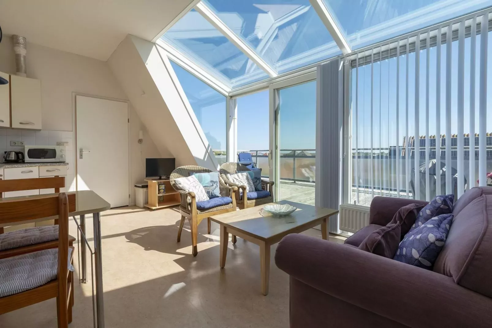 Dorpsplein 23E-Living room