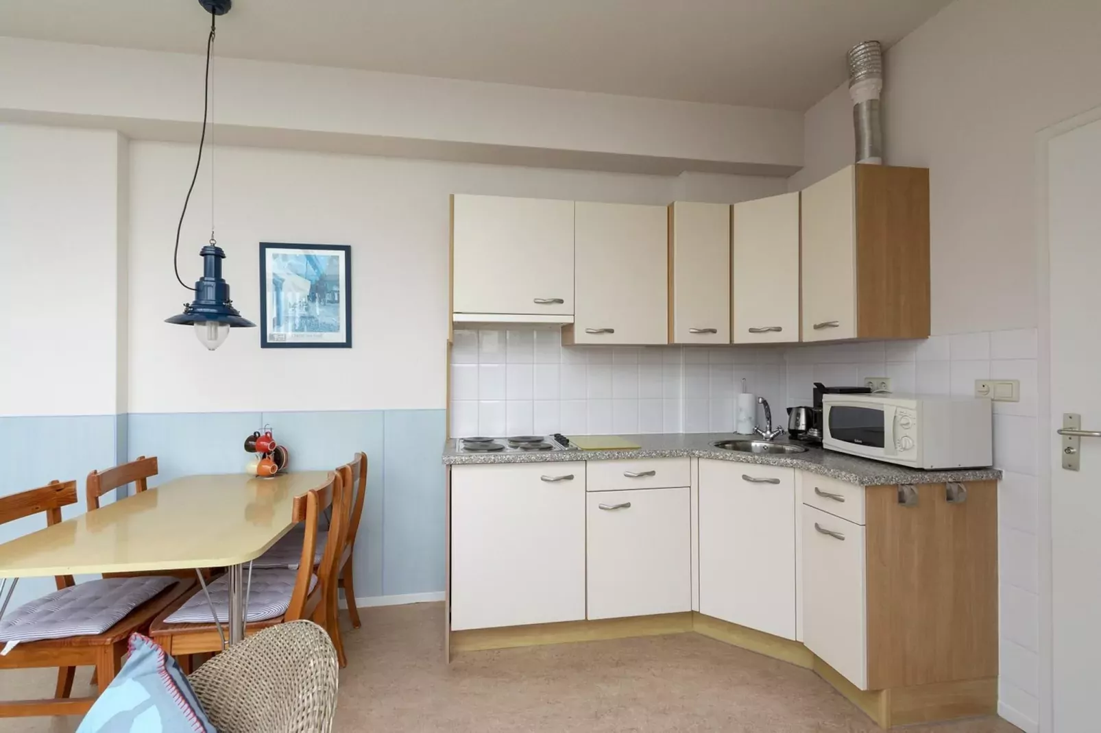 Dorpsplein 23E-Kitchen