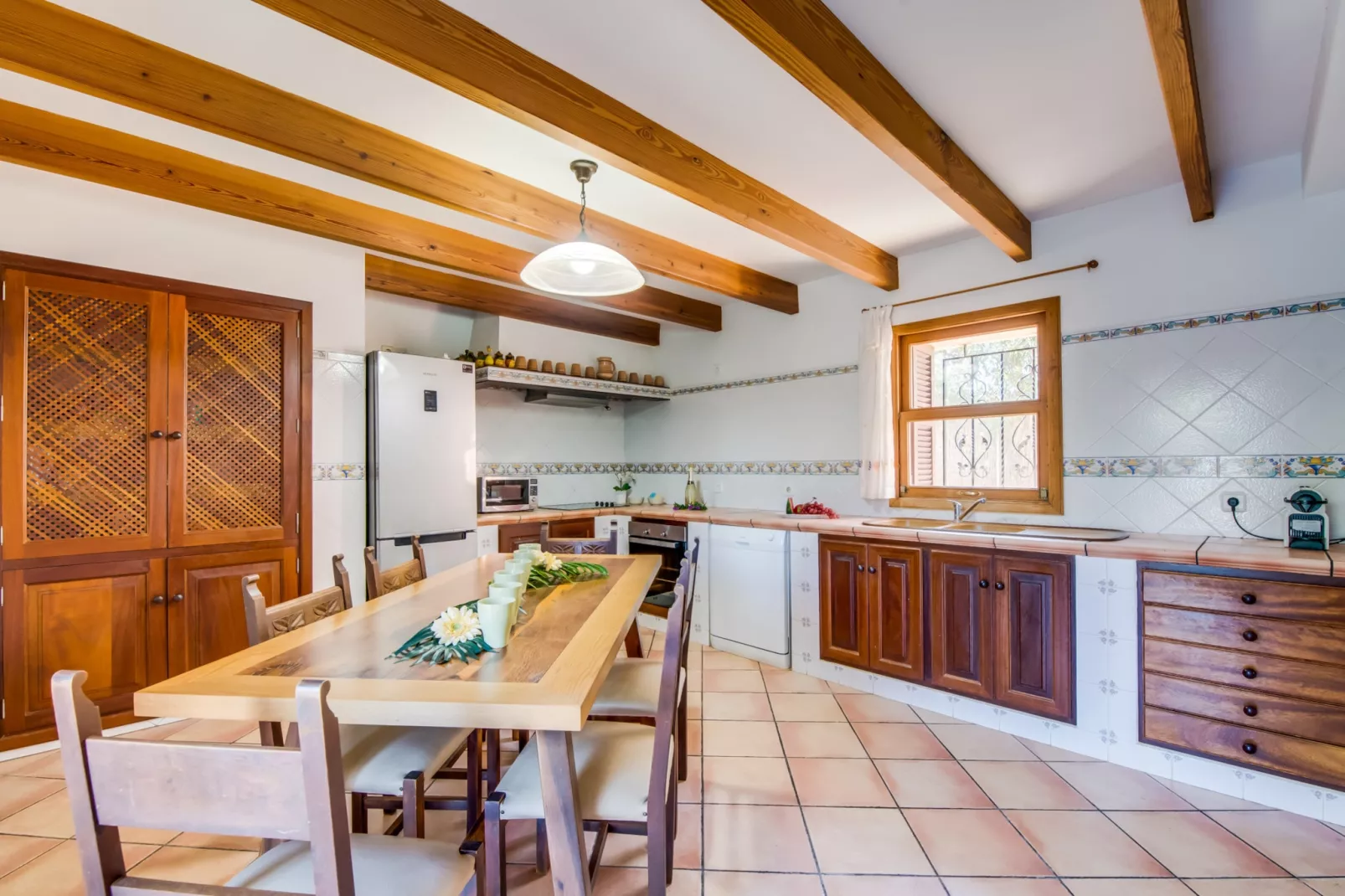 Cas Home-Kitchen