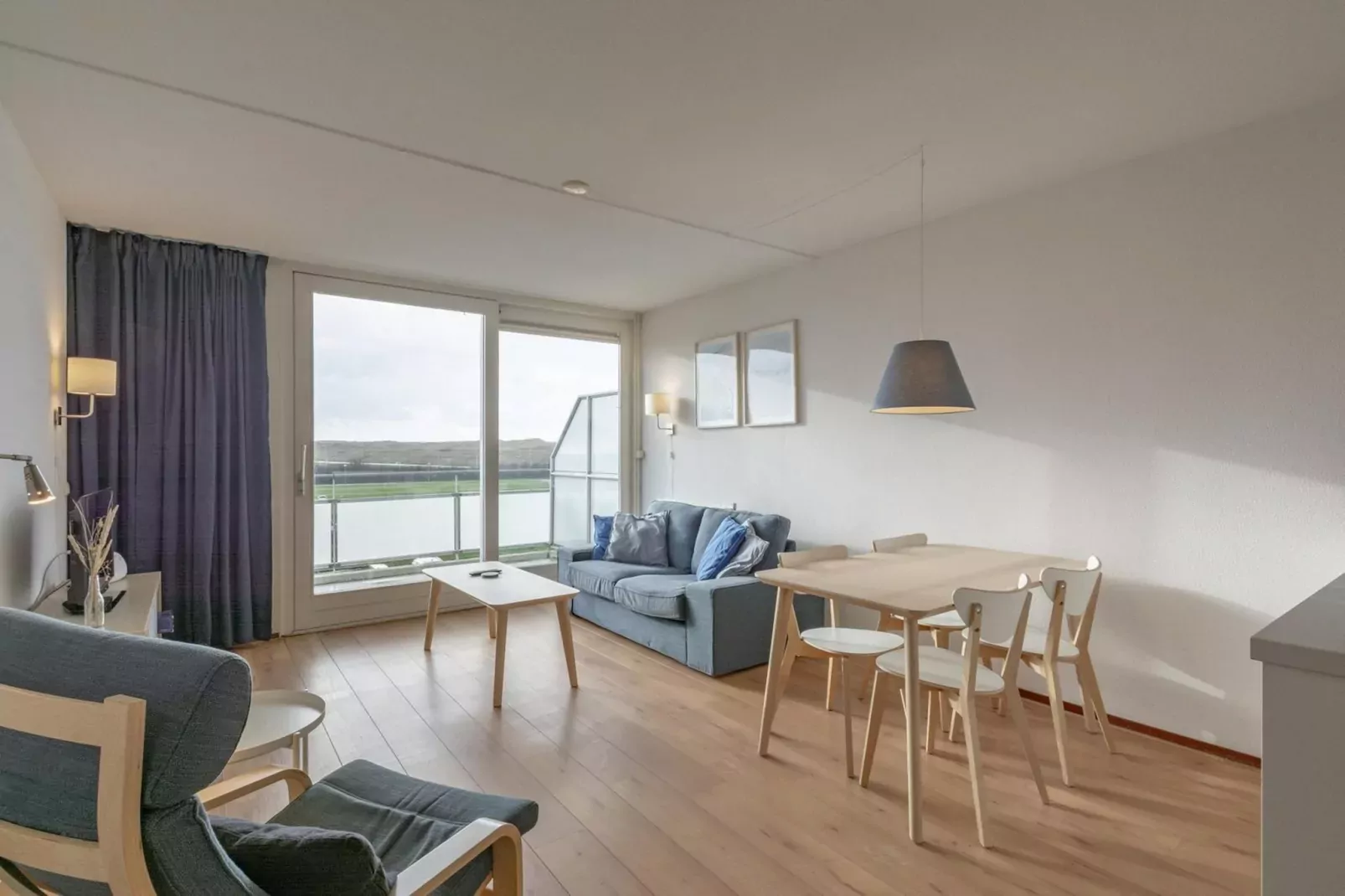 Duinerei A202-Living room