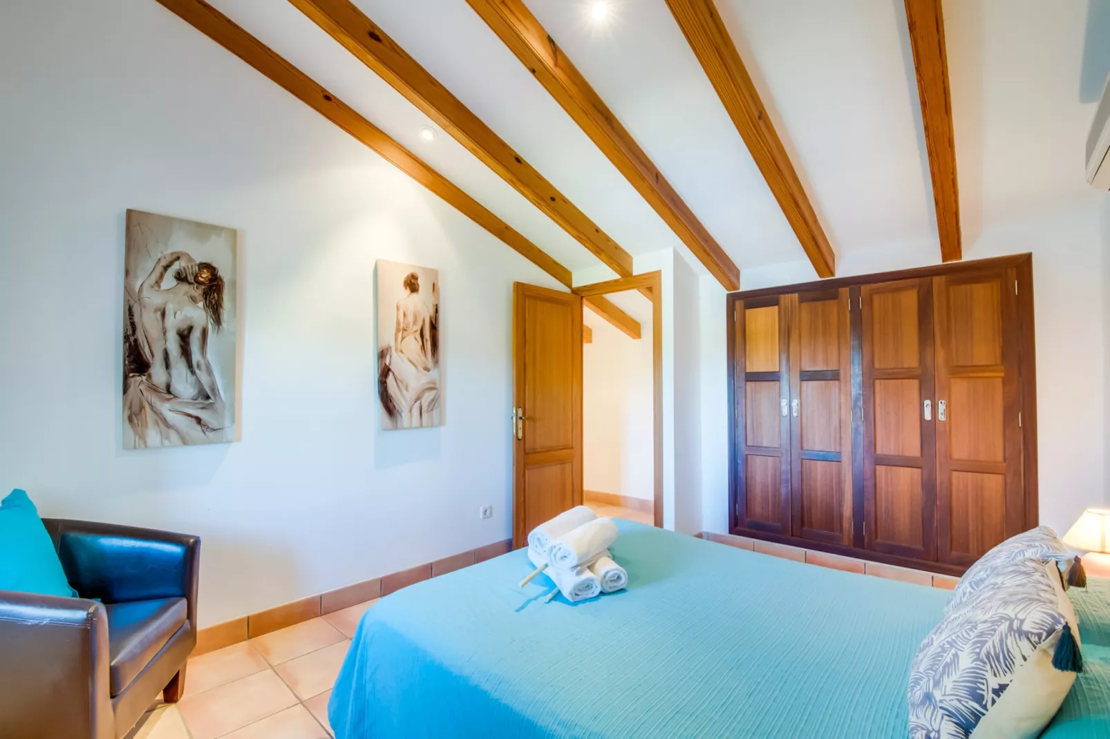 Cas Home-Bedroom
