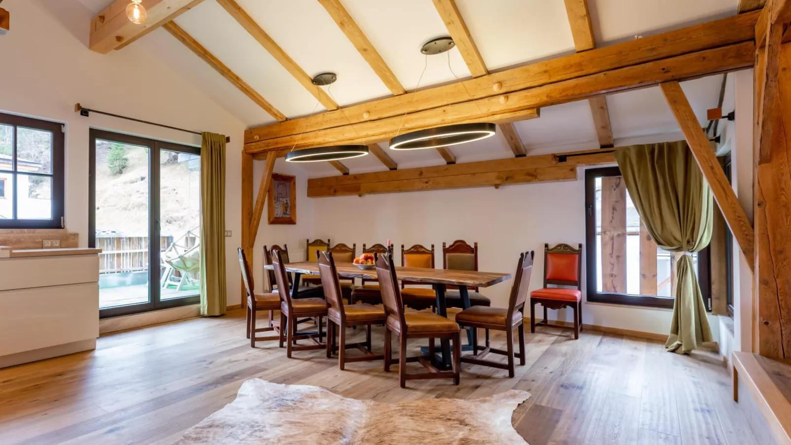 Biber Art Apartment 2-Dining room