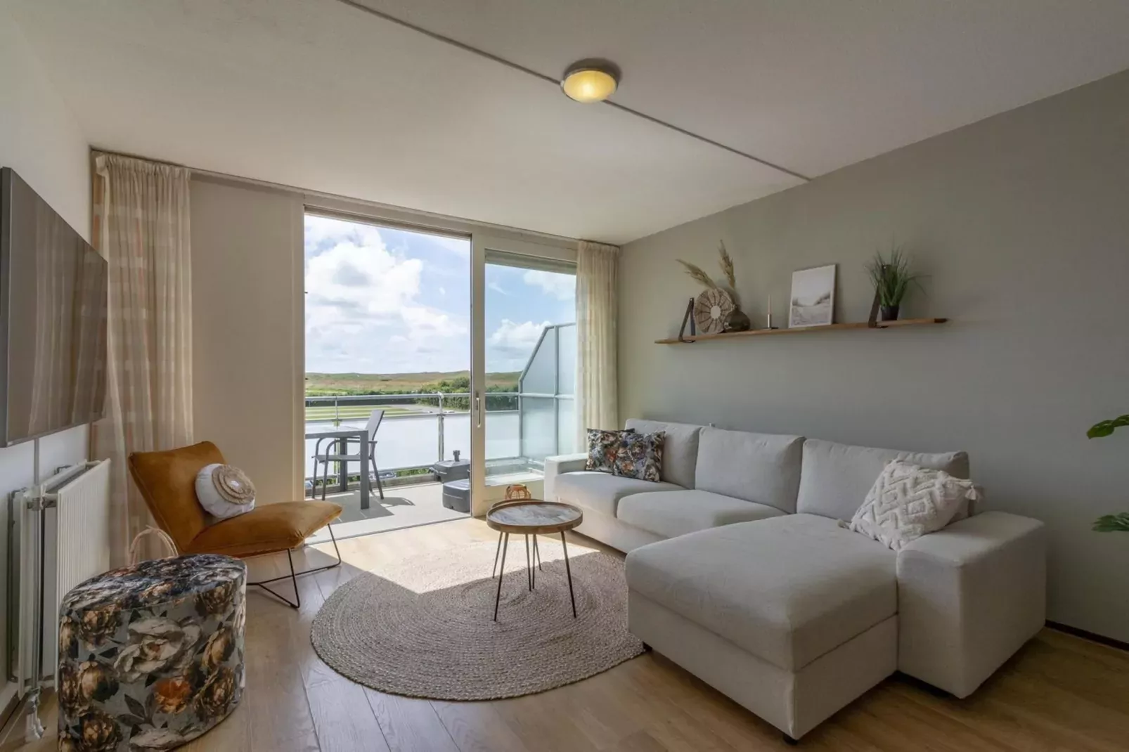 Duinerei B202-Living room