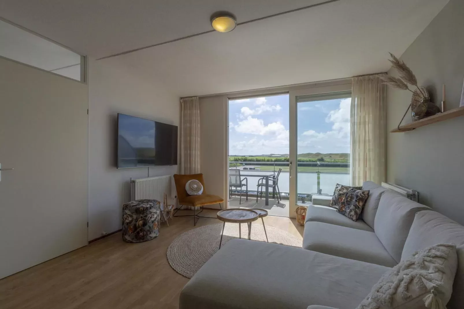 Duinerei B202-Living room