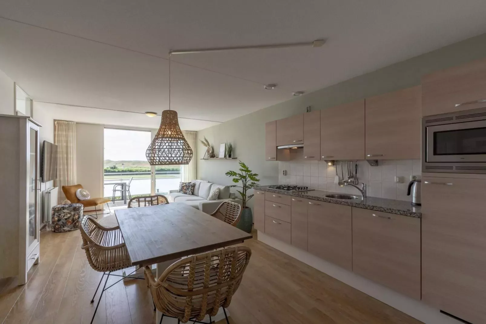 Duinerei B202-Dining room