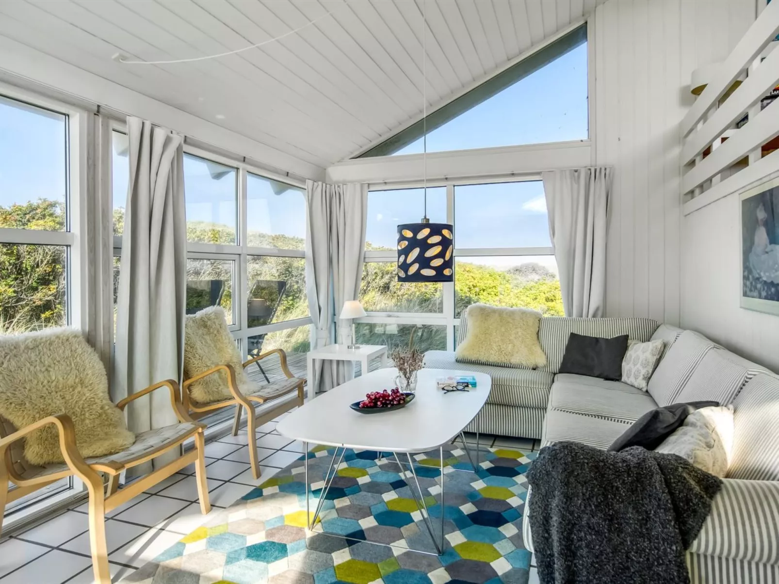"Heralde" - 60m from the sea-Drinnen