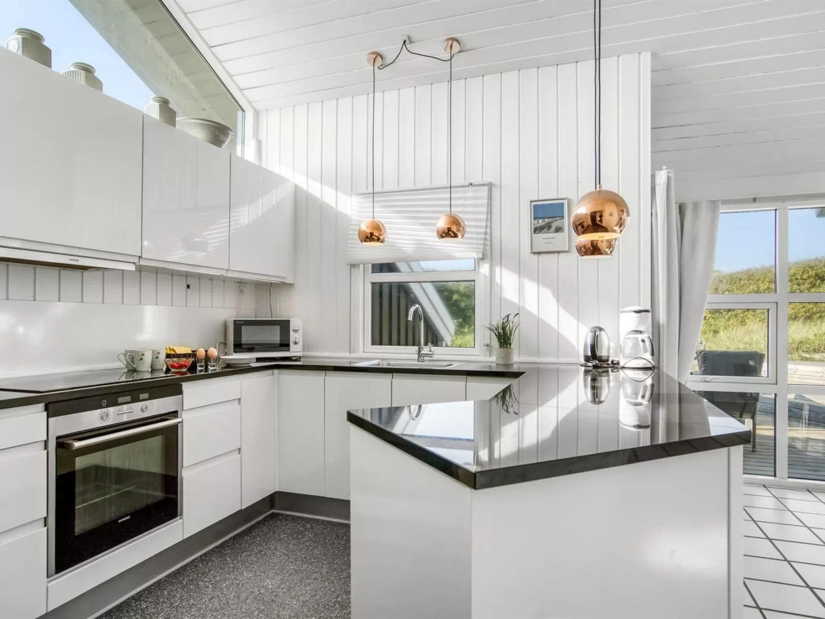 "Heralde" - 60m from the sea-Drinnen