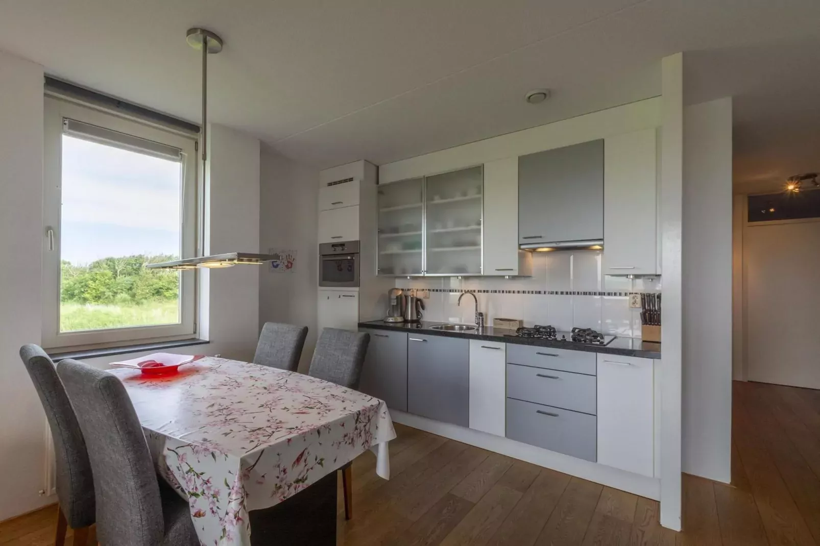 Duinerei C103-Dining room