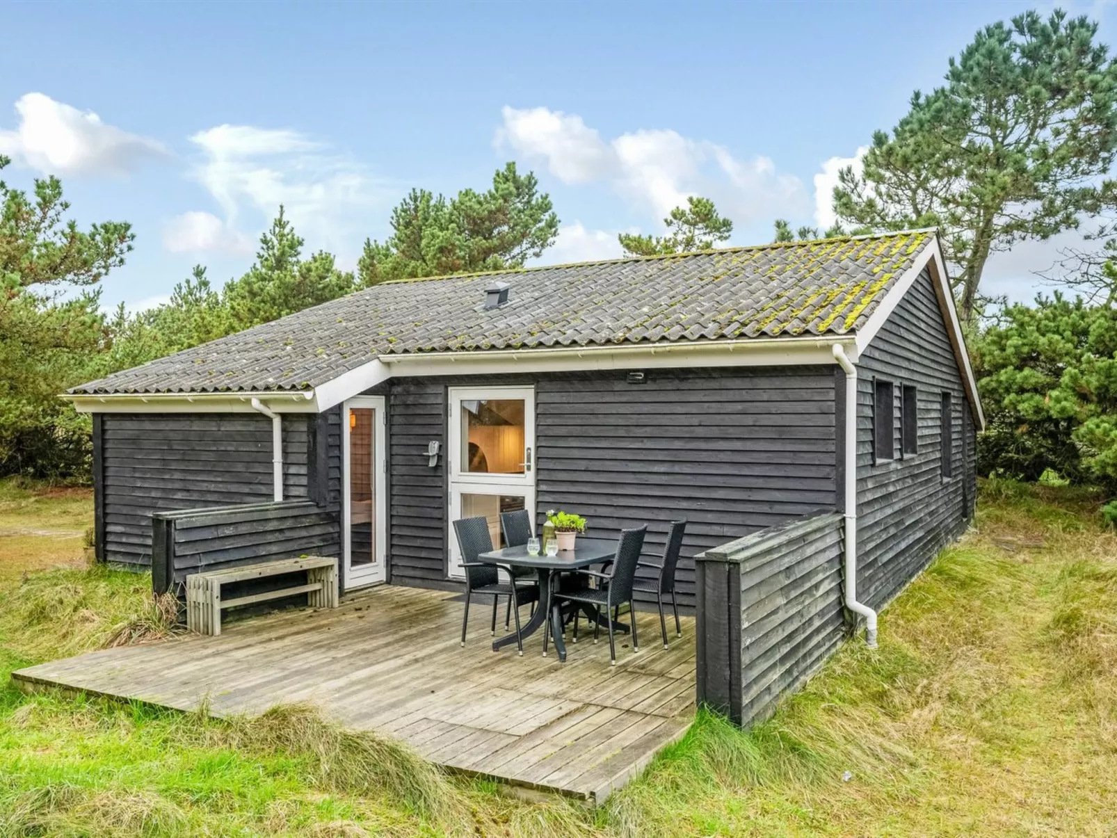 "Samuli" - 400m from the sea-Outside