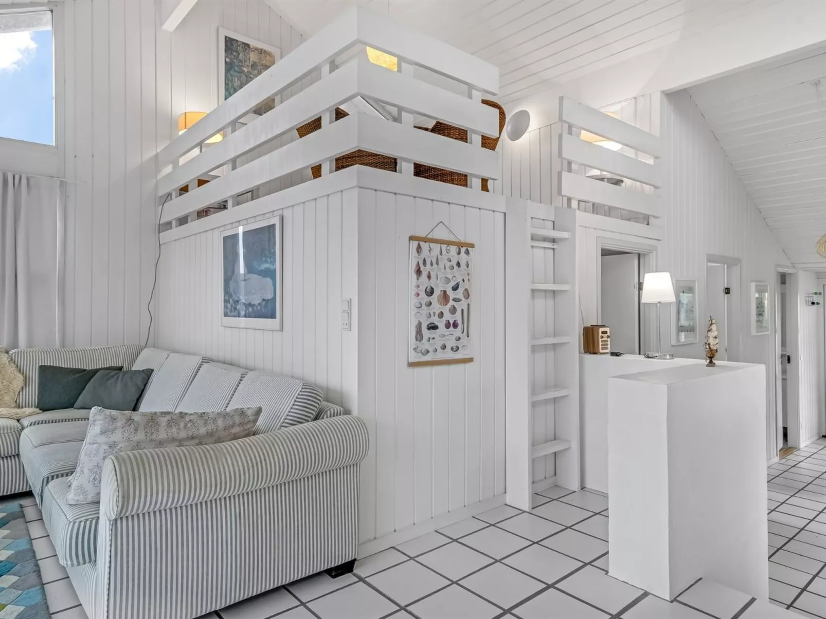 "Heralde" - 60m from the sea-Drinnen