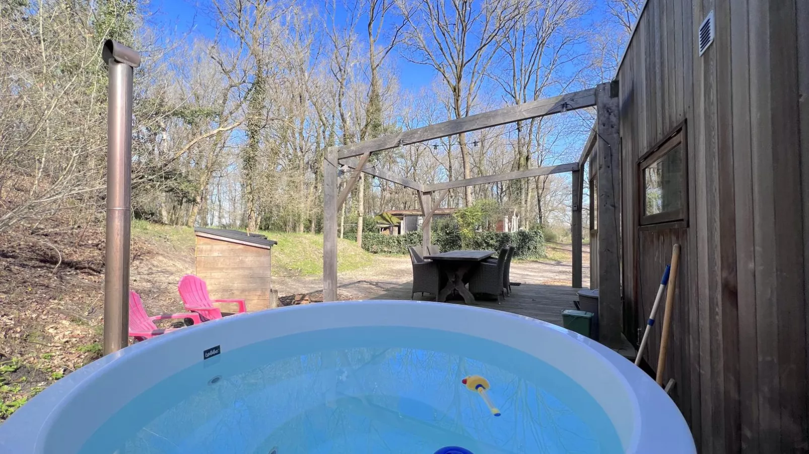 Bij ons Tinie-Wellness
