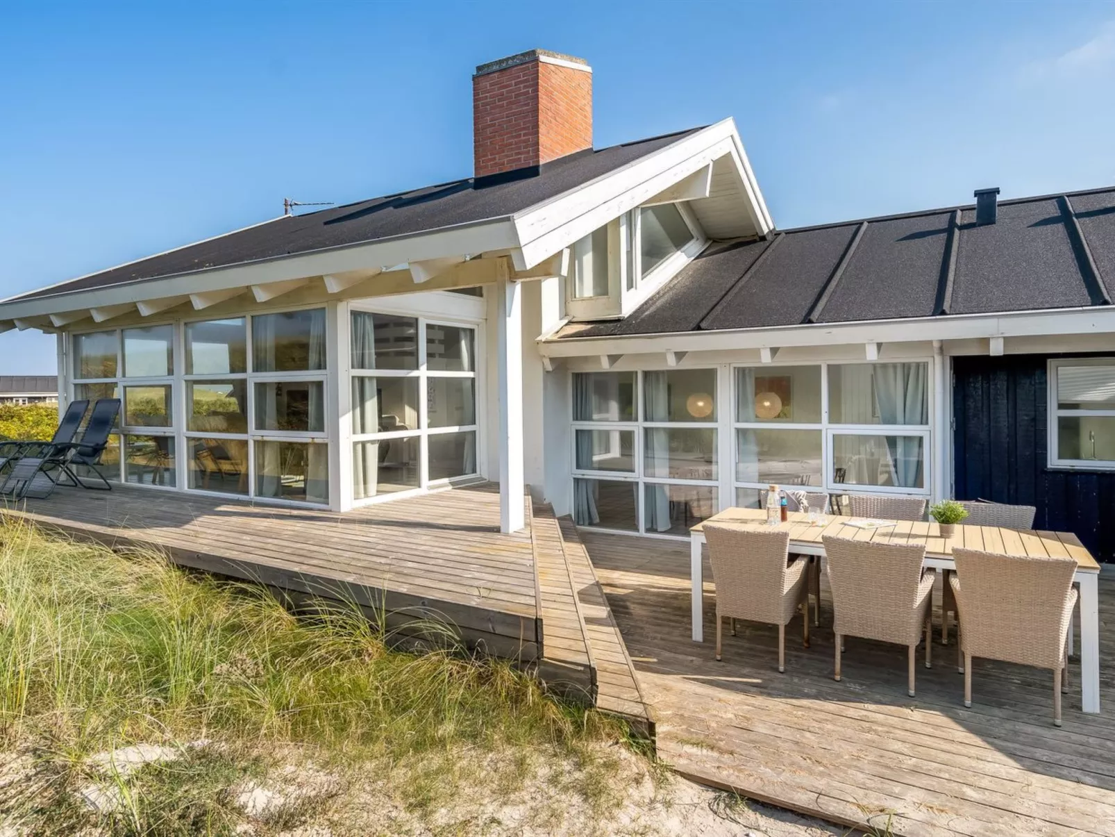 "Heralde" - 60m from the sea-Draußen
