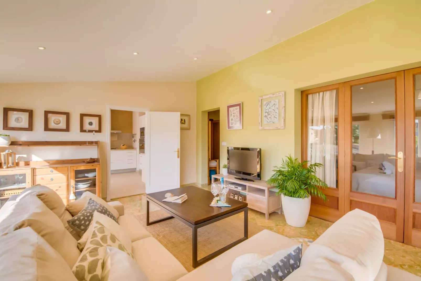 Binibonaire 2 PAX-Wohnzimmer
