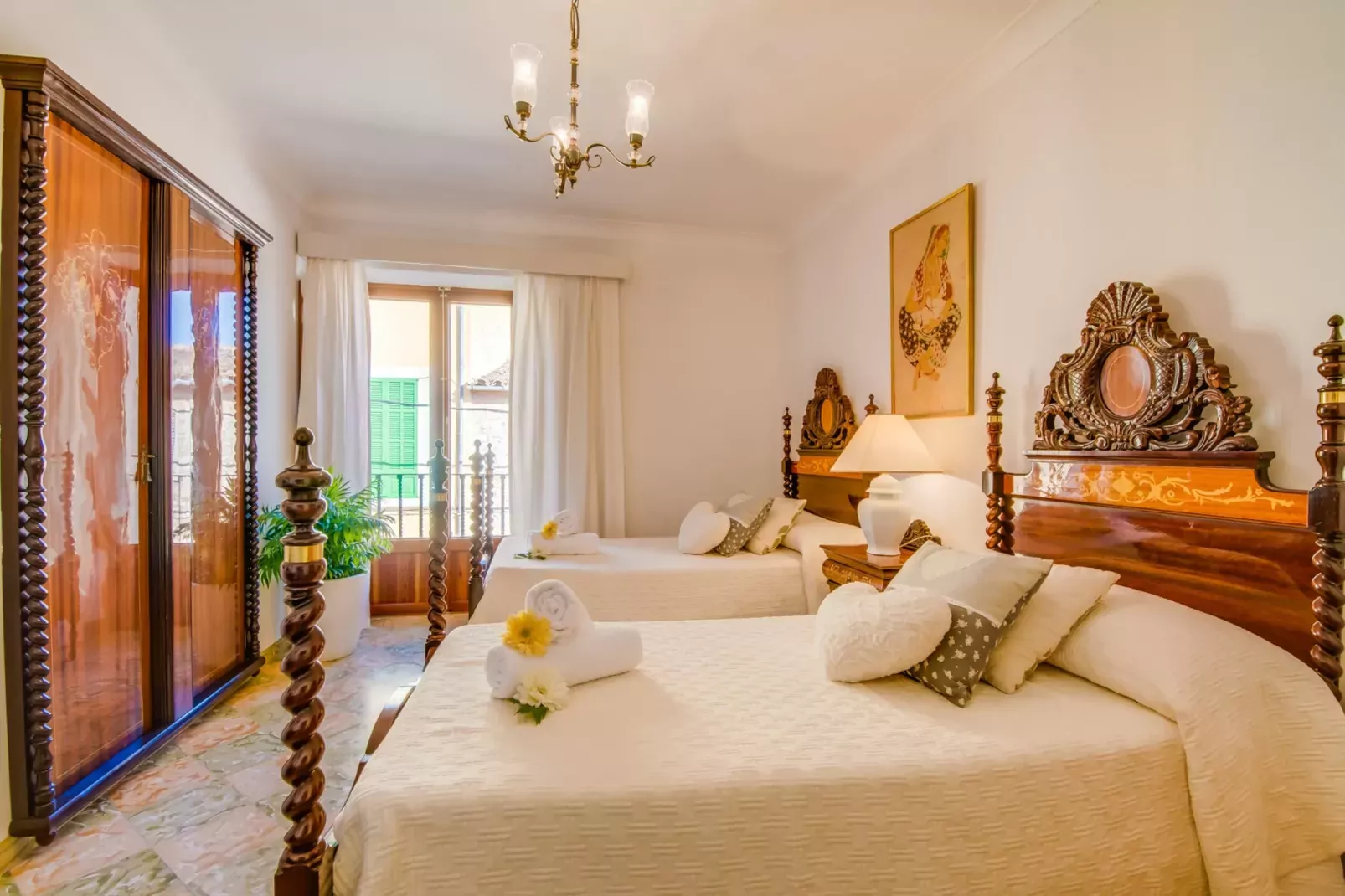 Binibonaire 2 PAX-Schlafzimmer
