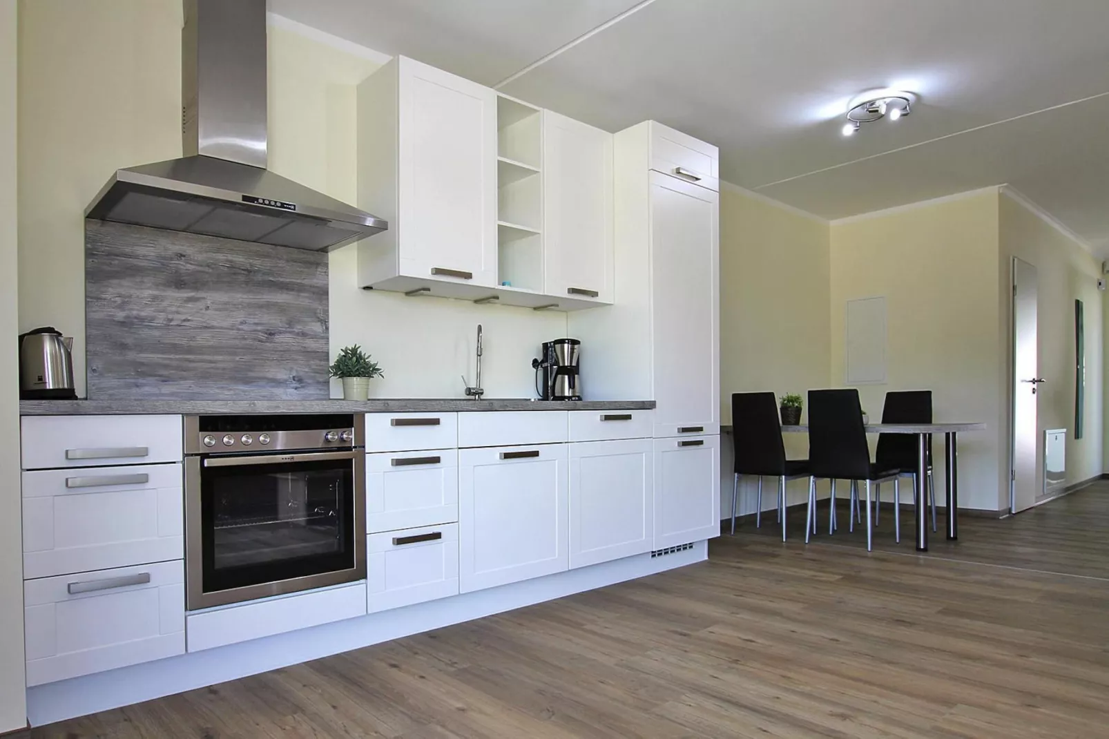 Appartement Hafenflair / Haus 1 EG-Wohnung 1 1-2 Pers-Kitchen