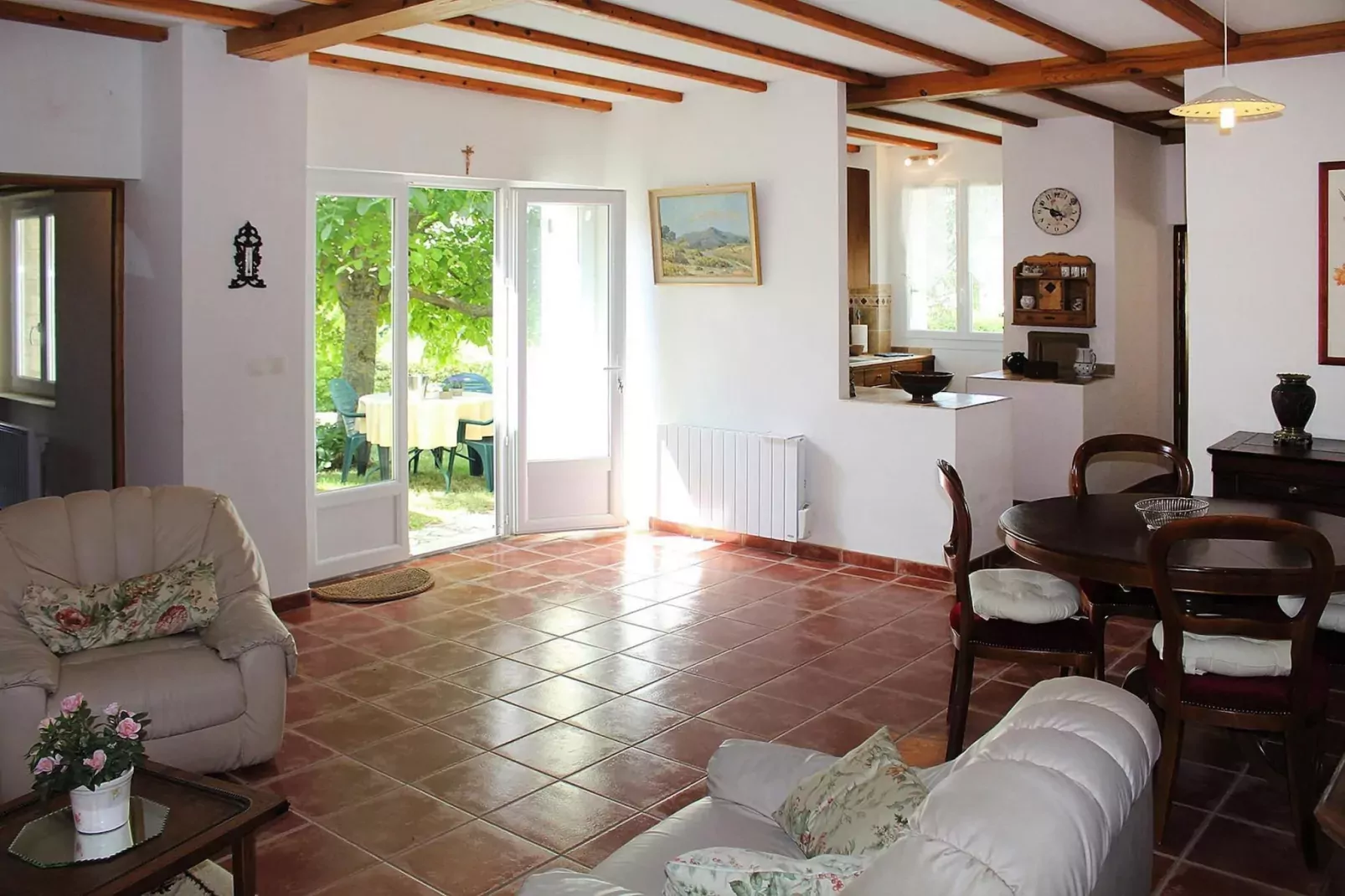 Doppelhaushälfte in Revest-du-Bion-Living room