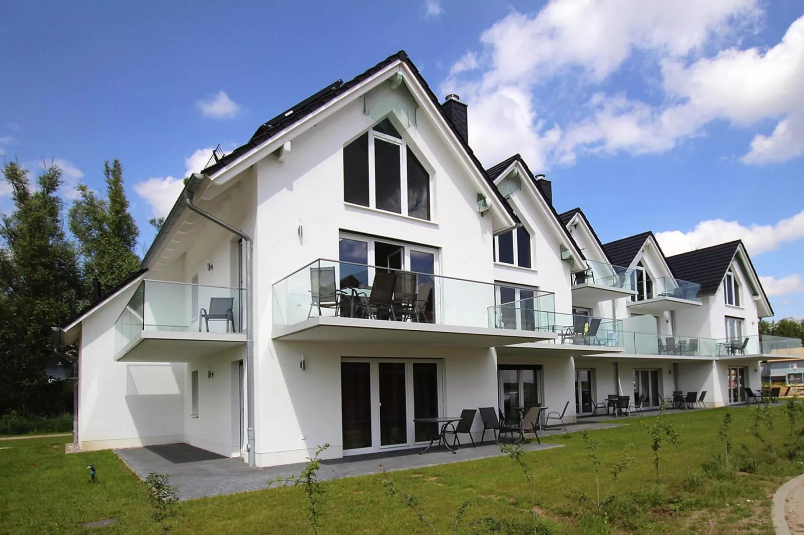 Appartement Hafenflair / Haus 1 EG-Wohnung 1 1-2 Pers-Exterior summer