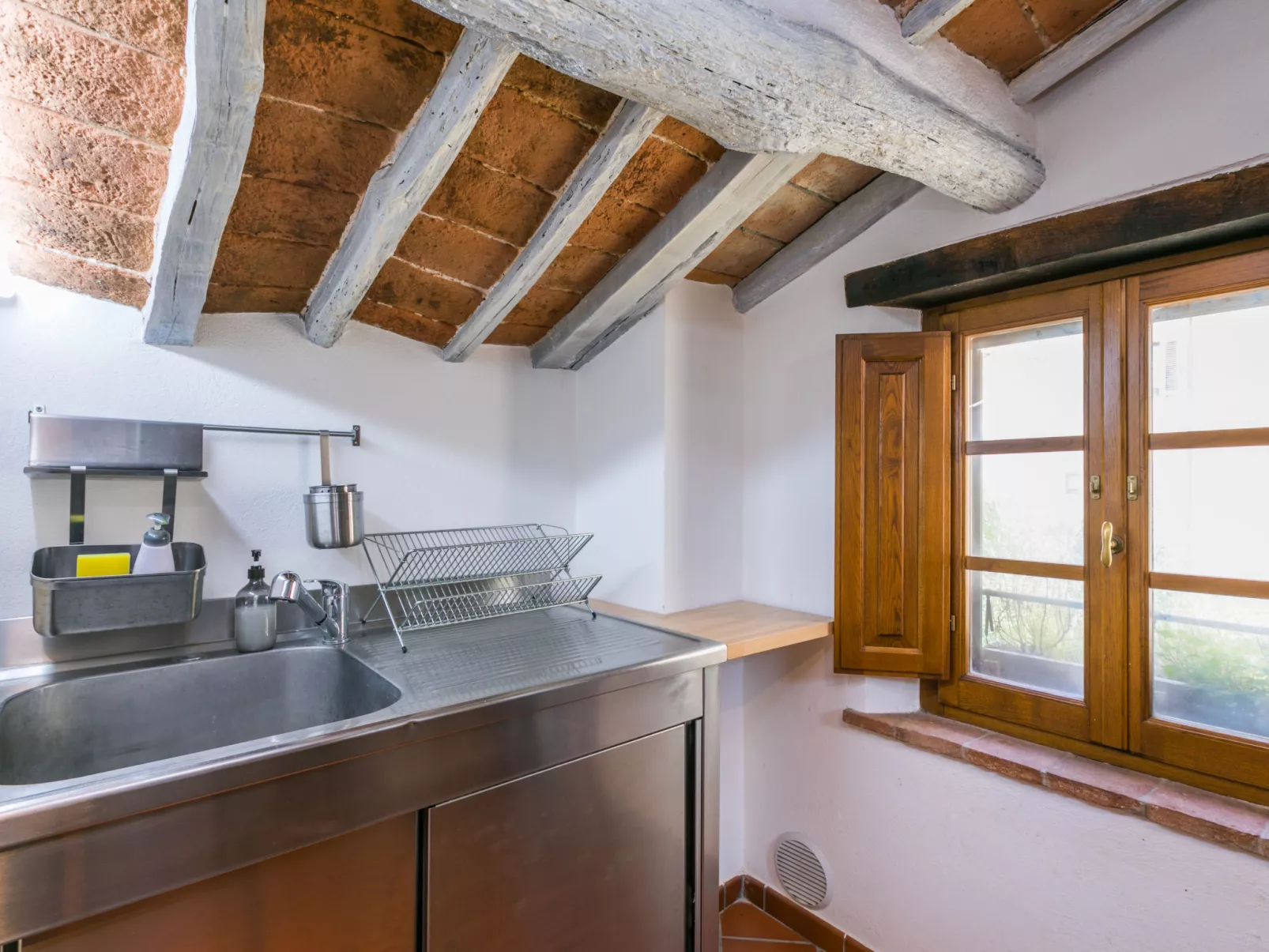 Casa Campau-Inside