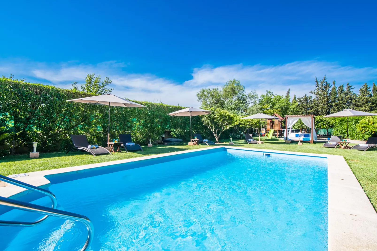 Finca Alegre-Pool