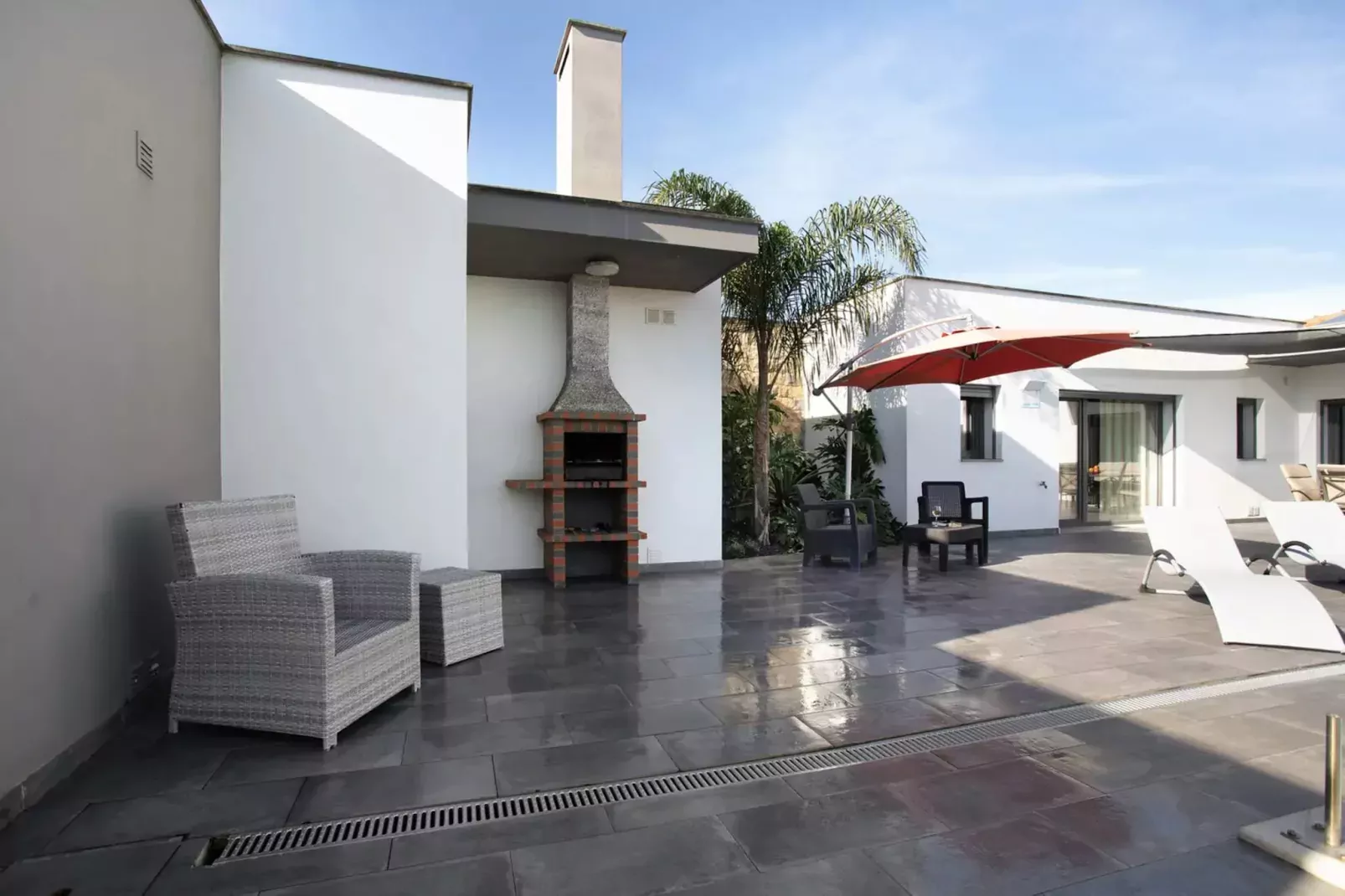 Villa Colina-Terrace balcony