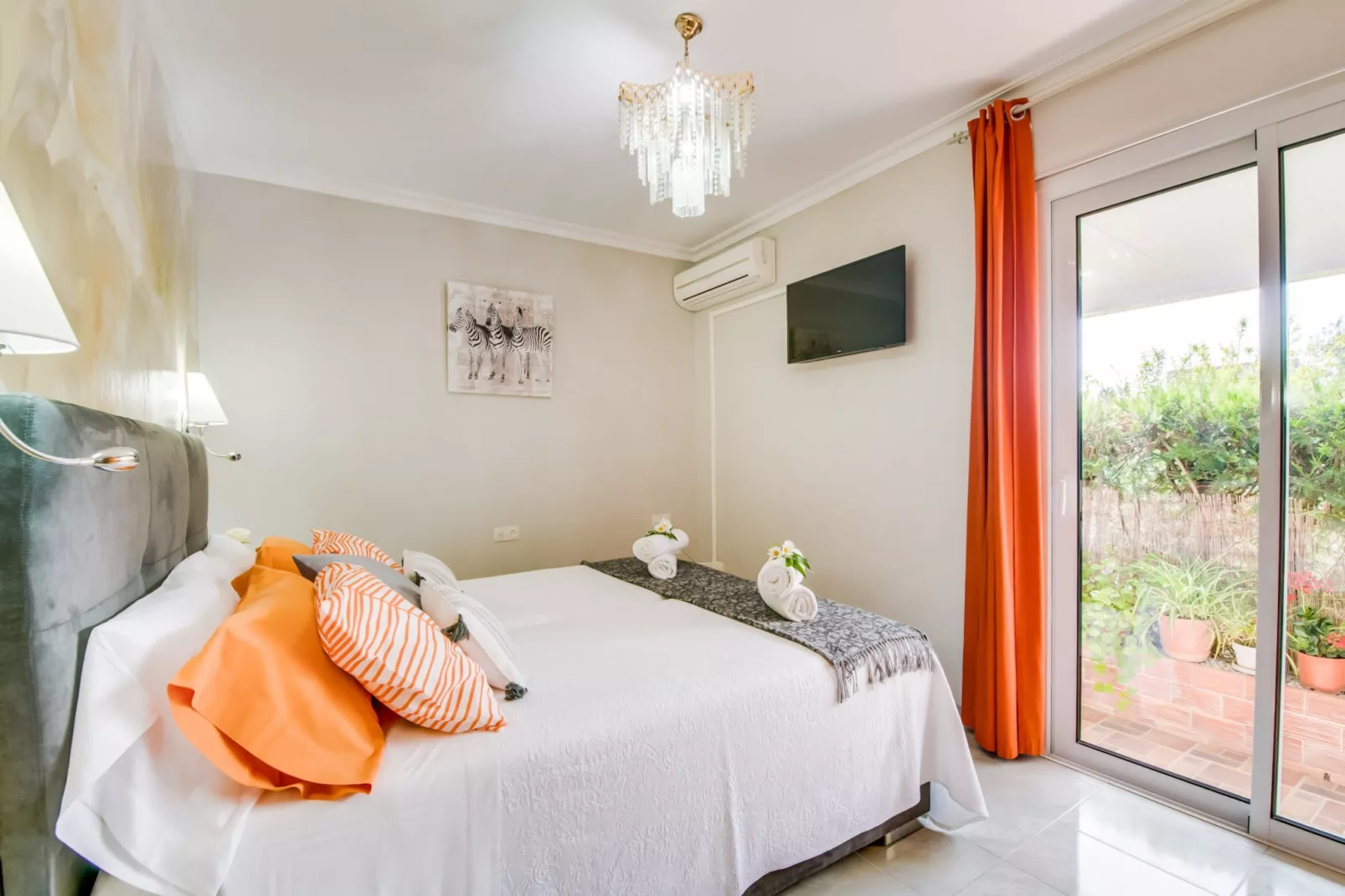 Finca Alegre-Bedroom