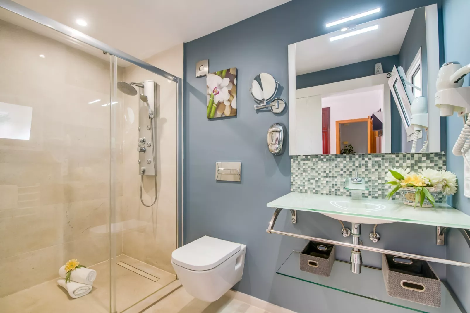 Finca Alegre-Bathroom