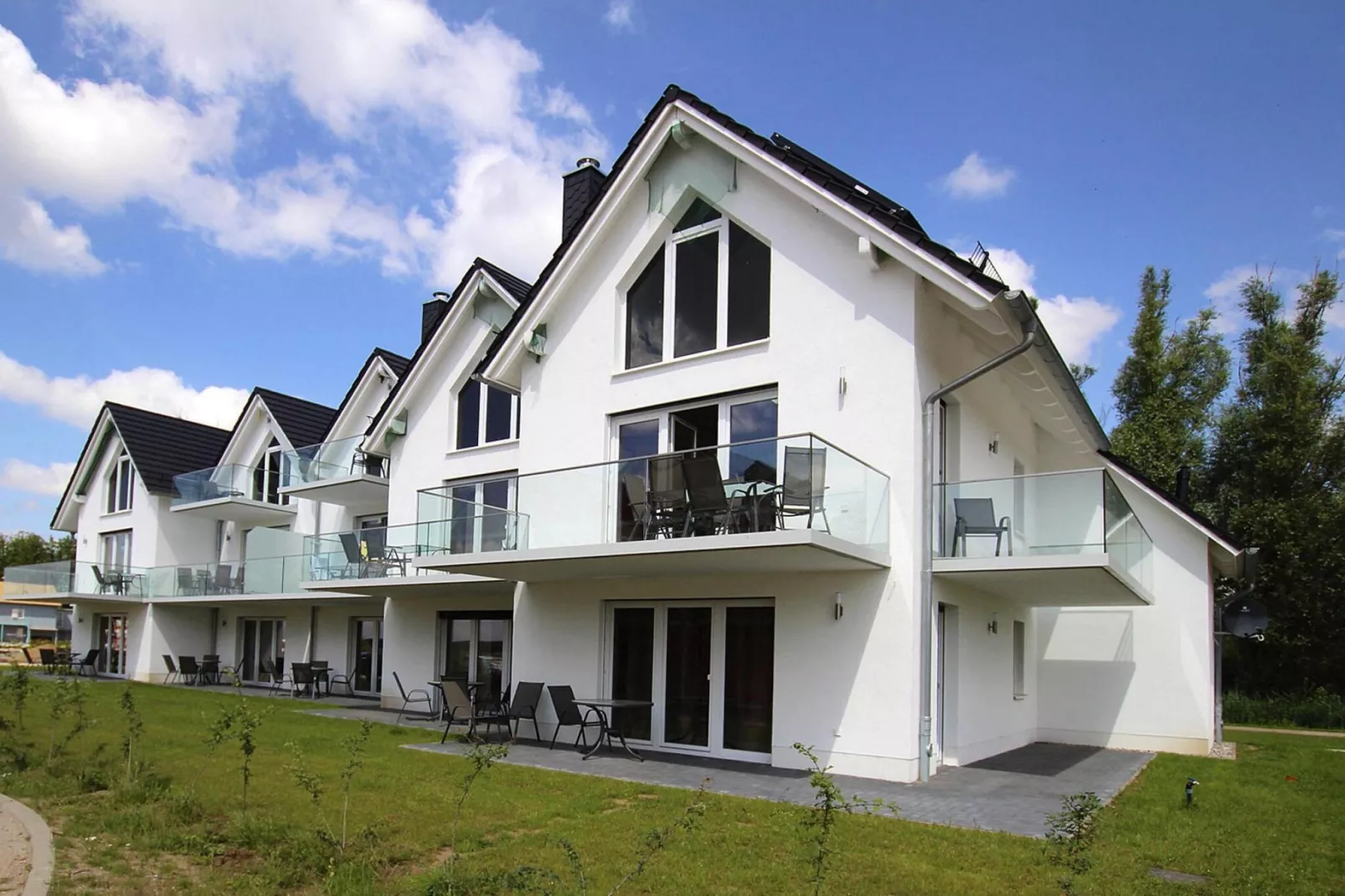 Appartement Hafenflair / Haus 1 EG-Wohnung 1 1-2 Pers-Exterior summer
