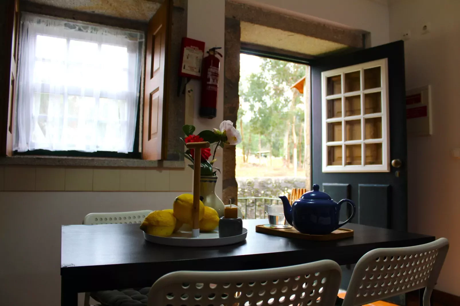 Casa da Adega-Dining room