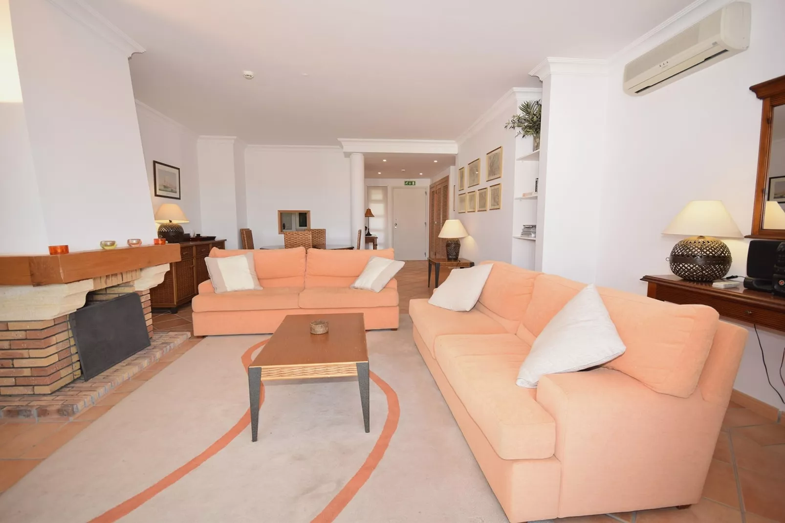 Apmto Villa Sol-Living room