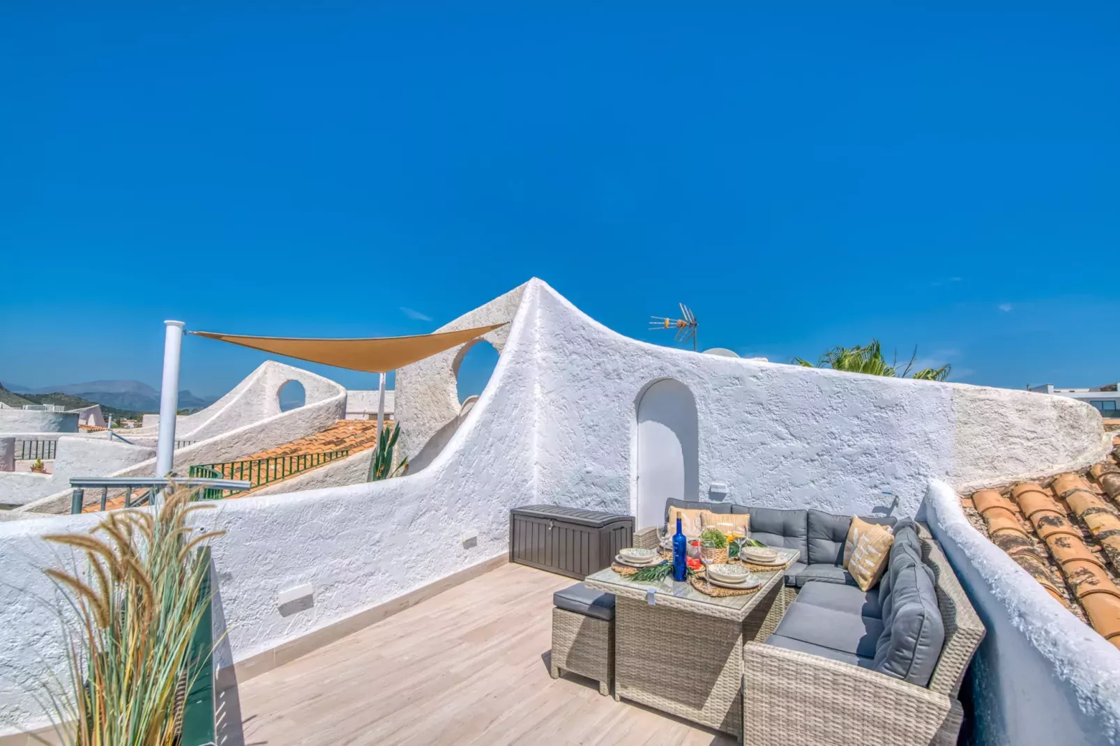 Blue Sea-Terrace