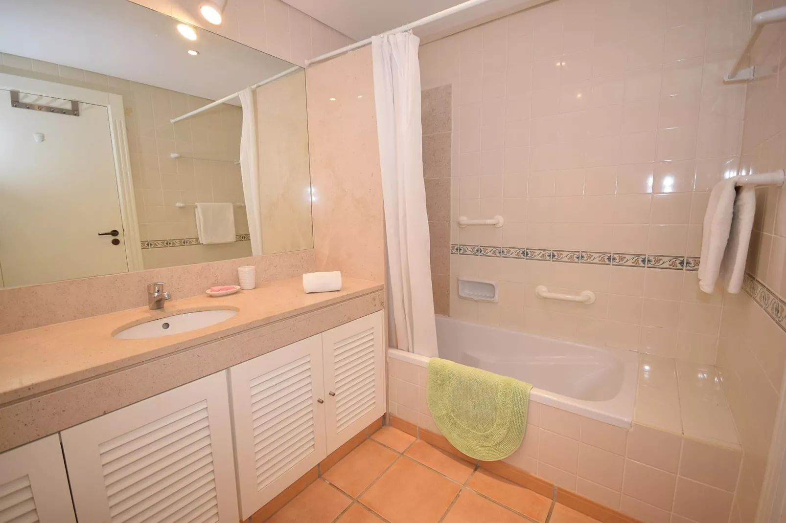 Apmto Villa Sol-Bathroom