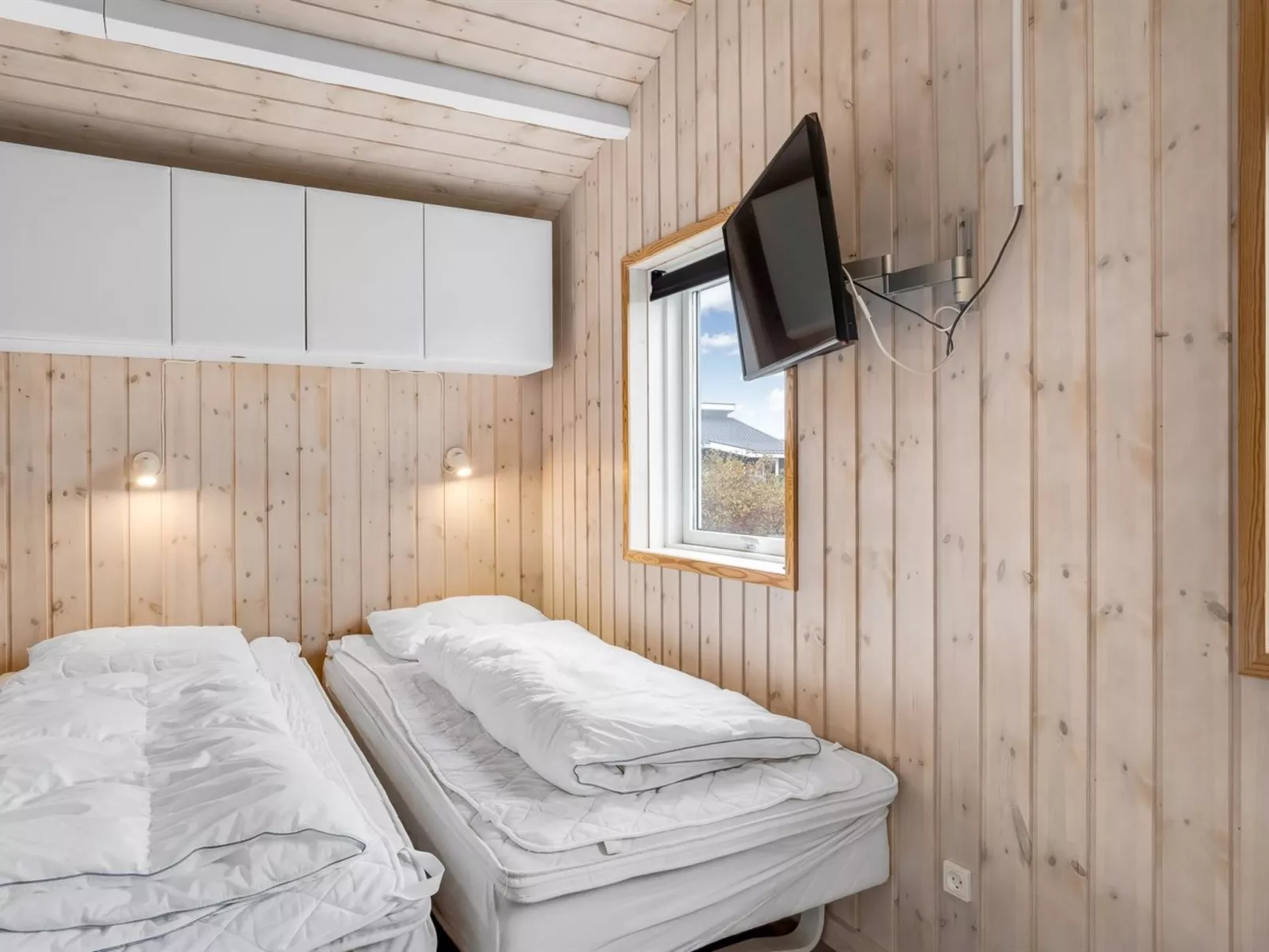 "Dagmar" - 500m from the sea-Inside