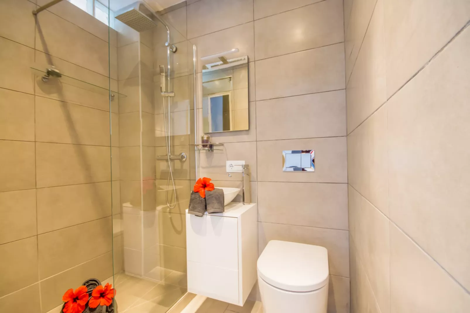 Enjoy-Bathroom