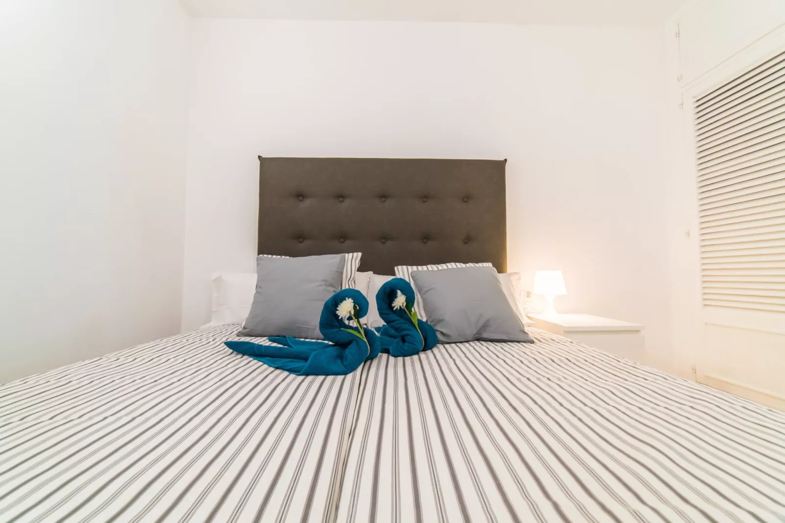 Mimosa-Bedroom
