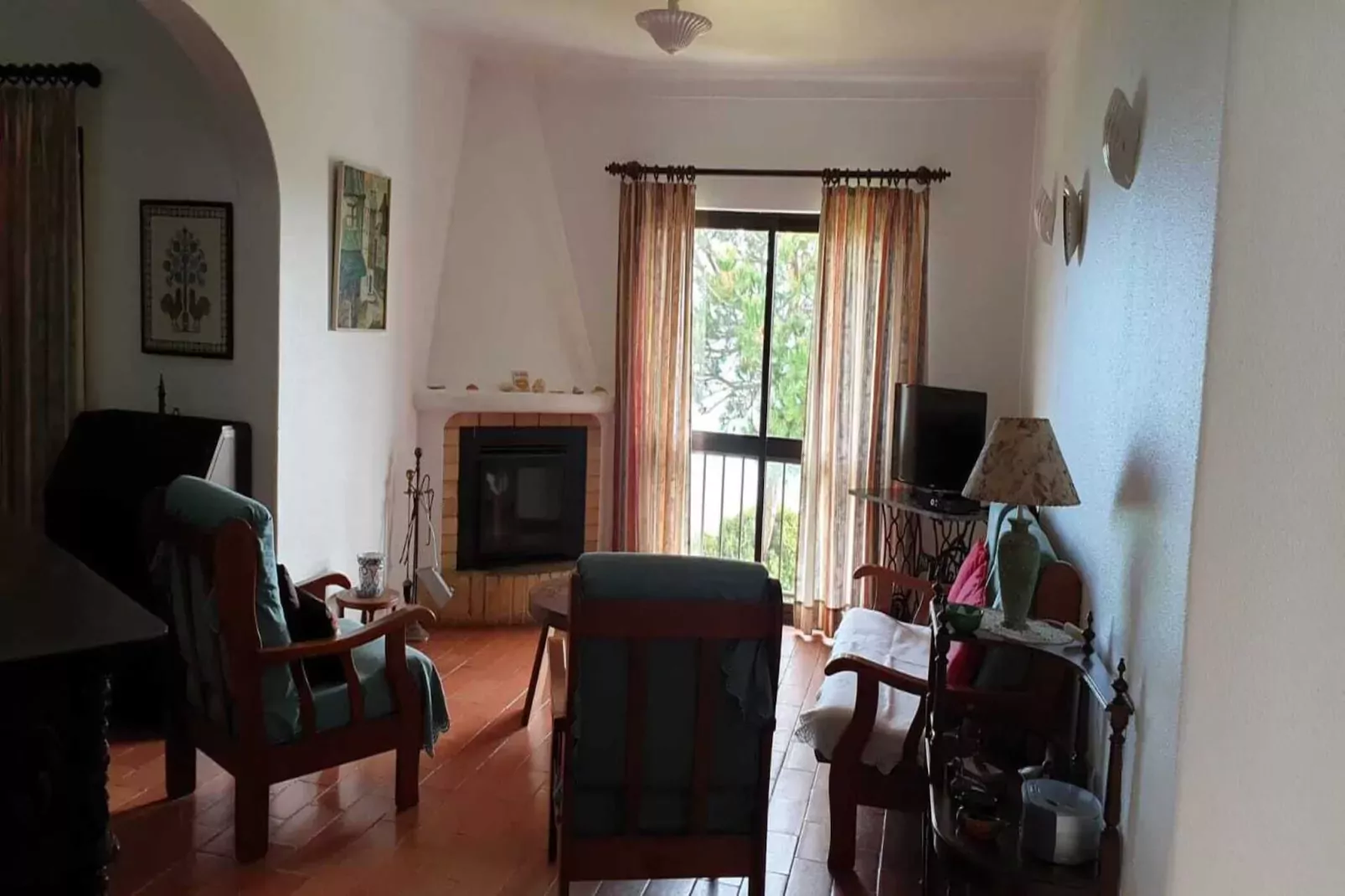 Reihenhaus in Armação de Pêra // Casa Ninho-Living room