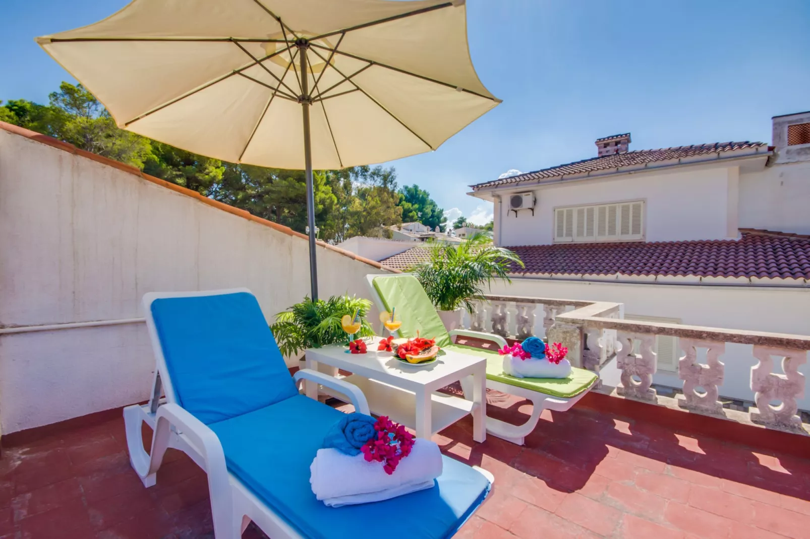 Villa Rosita 12-Terrace