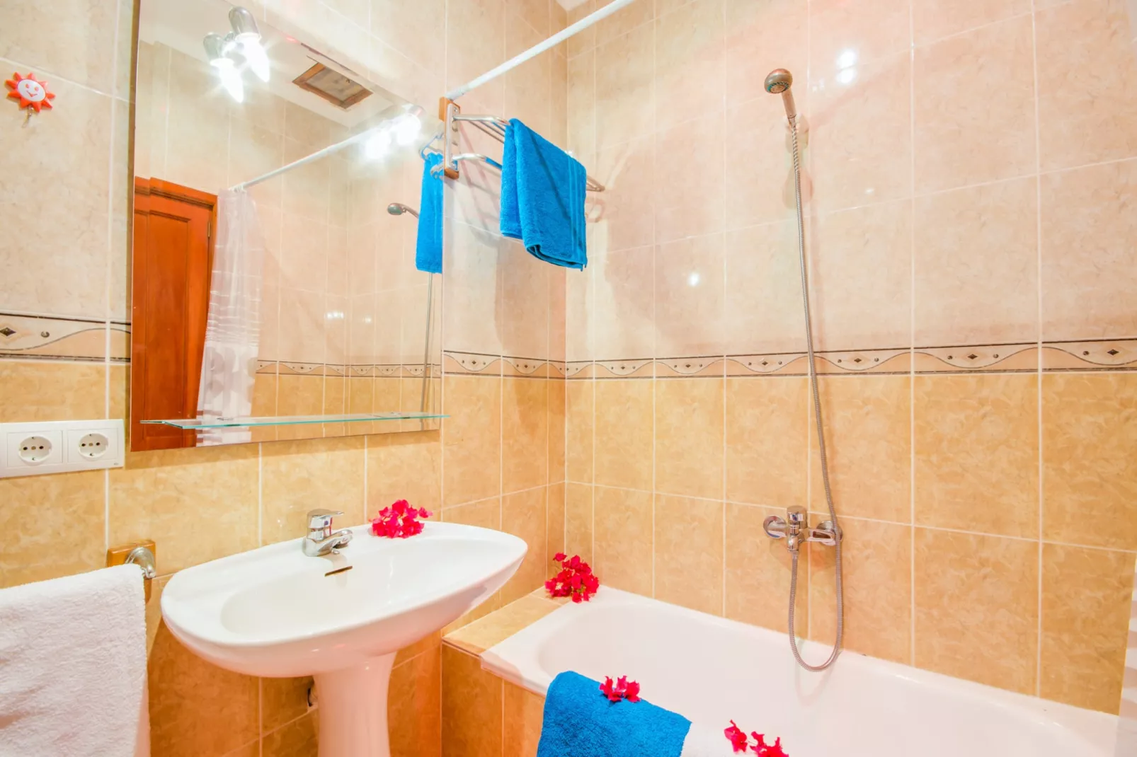 Villa Rosita 12-Bathroom
