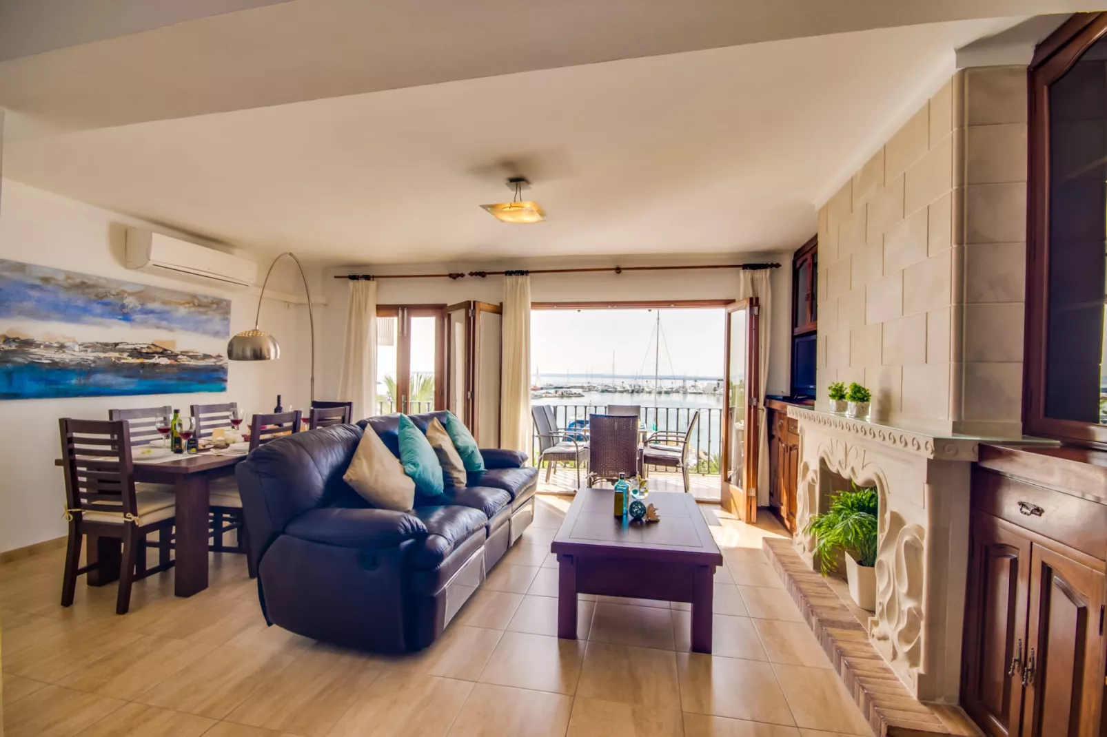Concha-Living room