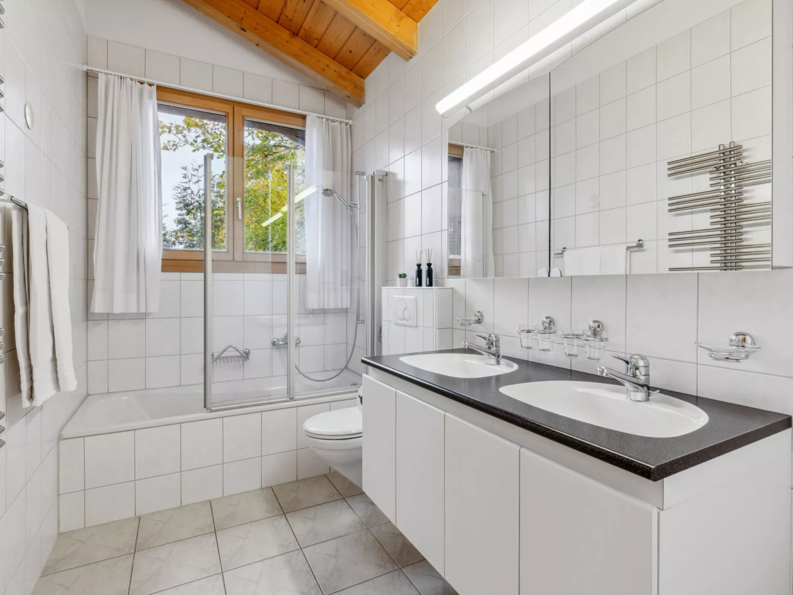 Roossihuus Apt.S-Inside