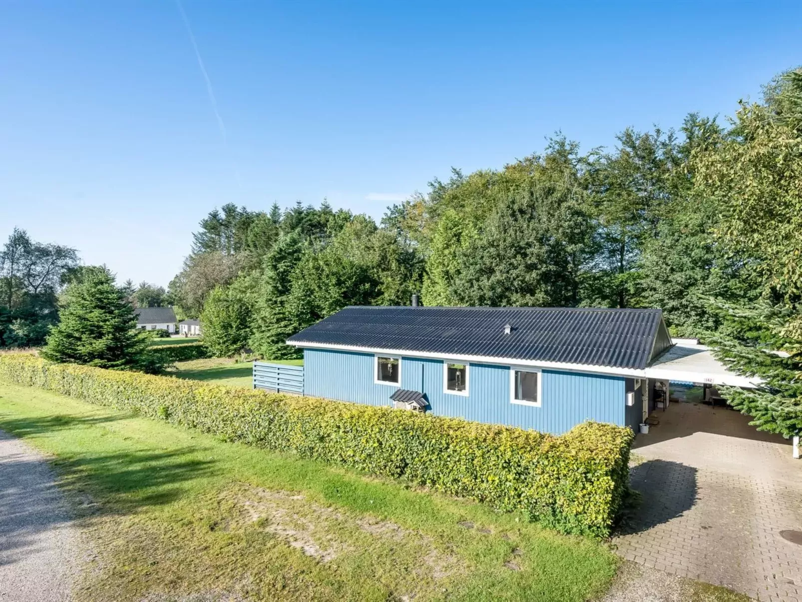 "Diuri" - 30km from the sea-Draußen