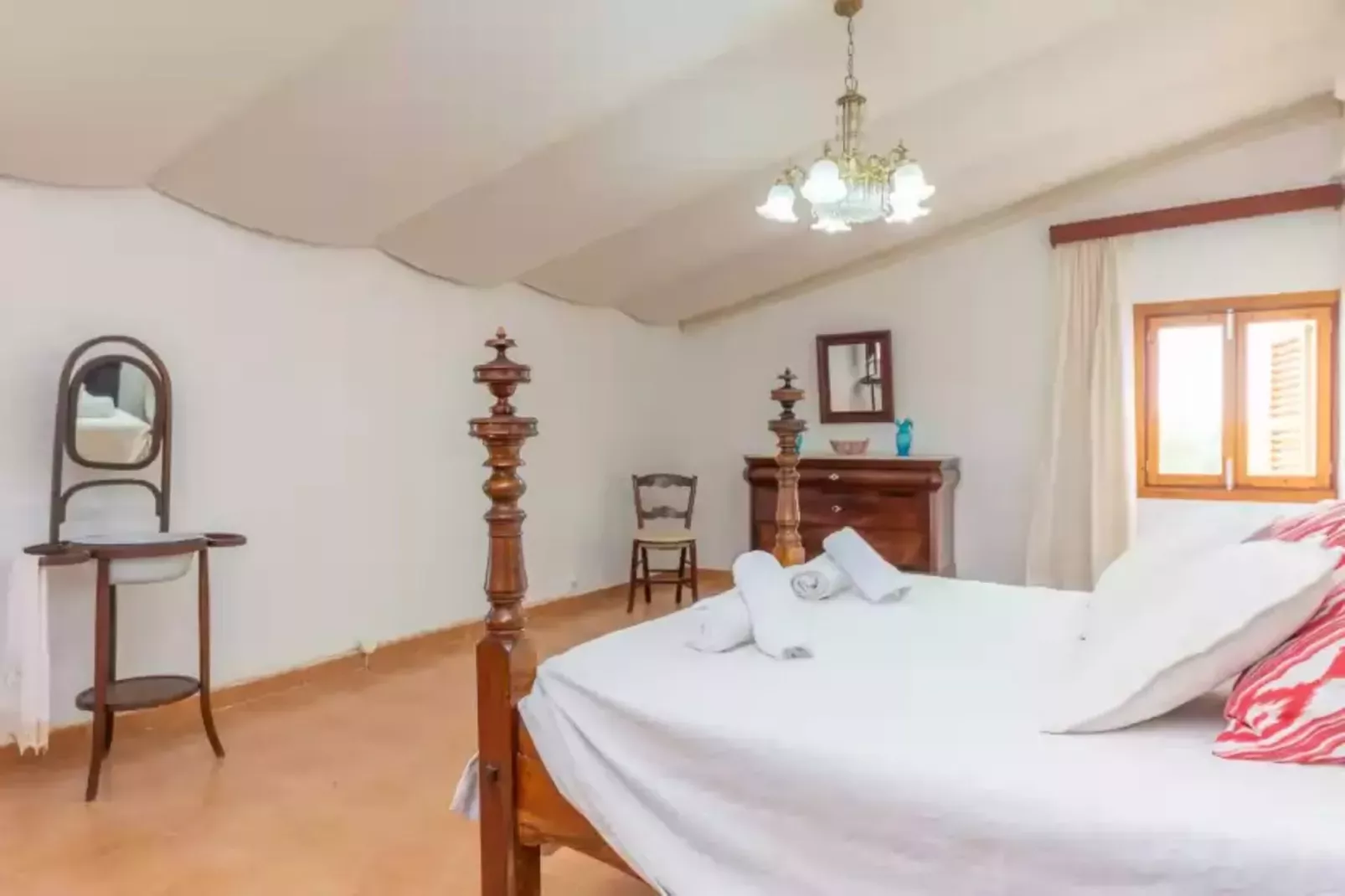Son Obra Nou-Chambre