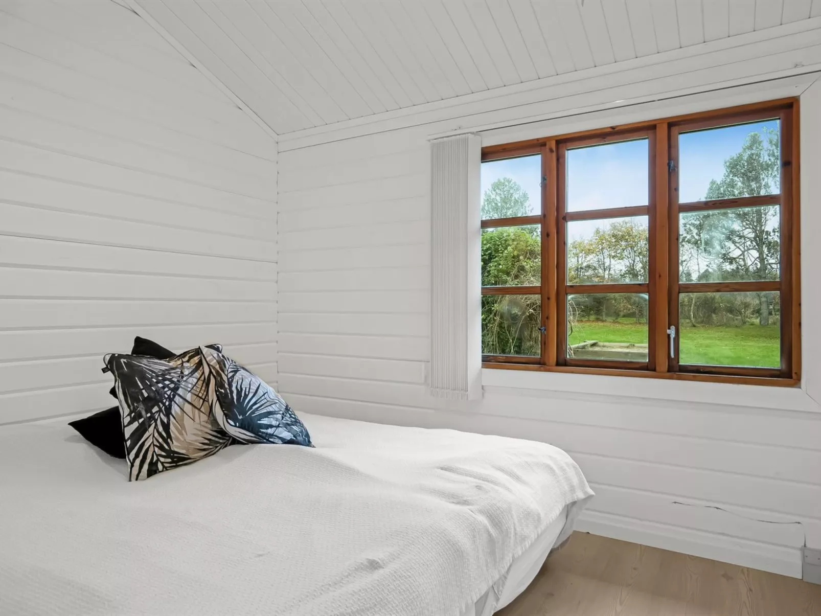"Tammo" - 1.1km from the sea-Inside