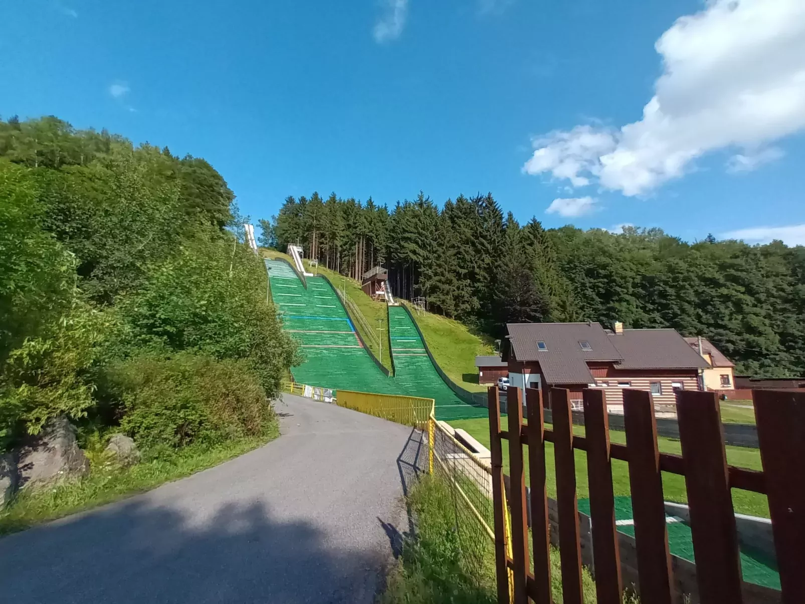 Přehrada Souš-Umgebung