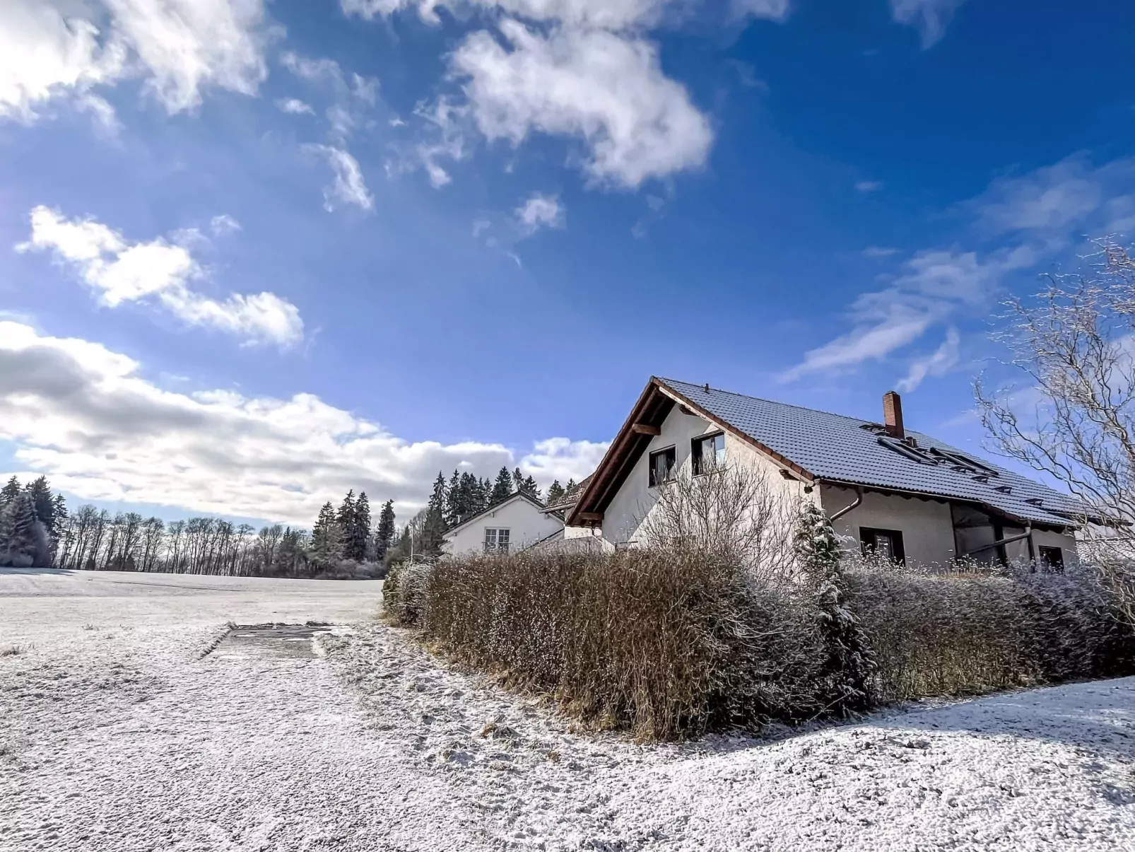 Haus an der Sonne-Outside
